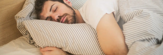 7 techniques pour respirer par le nez en dormant
